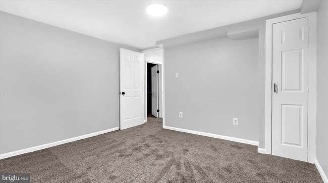 Building Photo - 8009 Nolcrest Rd