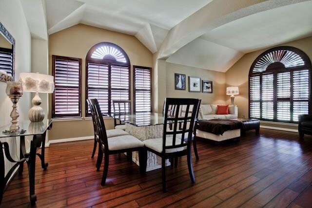 Building Photo - 6352 Rolling Hill Rd