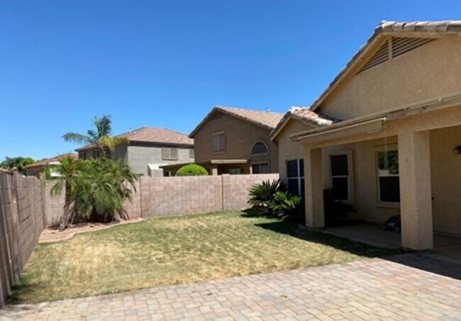 Building Photo - 3 Bedroom, 2 Bath, SECTION 8 ACCEPTED!