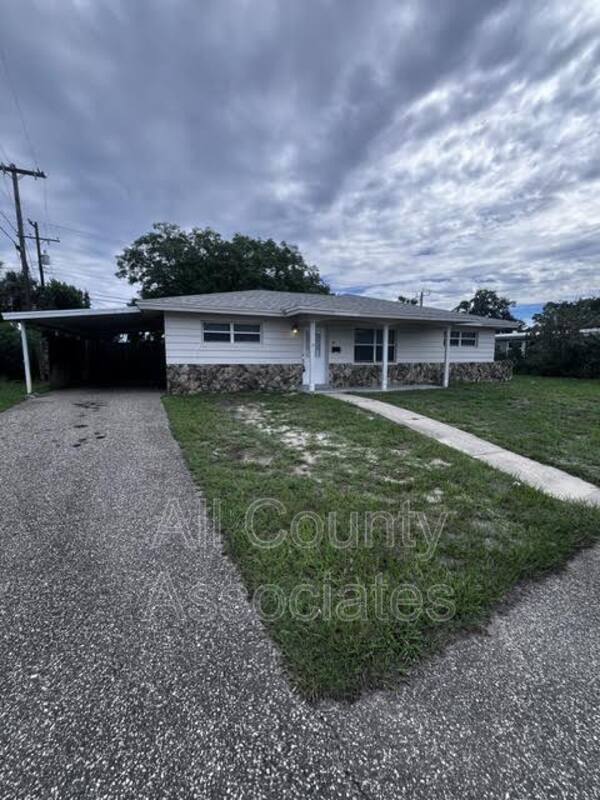 Building Photo - 7072 Bougenville Dr