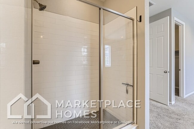 Building Photo - 27003 E Archer Ave