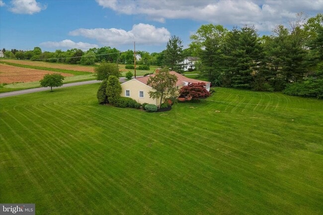 Building Photo - Coming Soon – Beautiful Ranch Home on Nearly 2 Acres | Showings Available Now | Mid-August Move-In