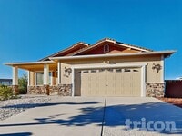 Building Photo - 17700 Smoketree Ct