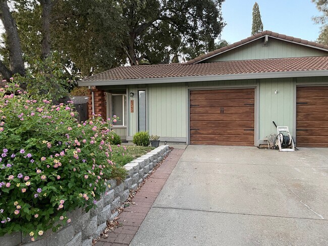 Building Photo - 8765 Brigham Way