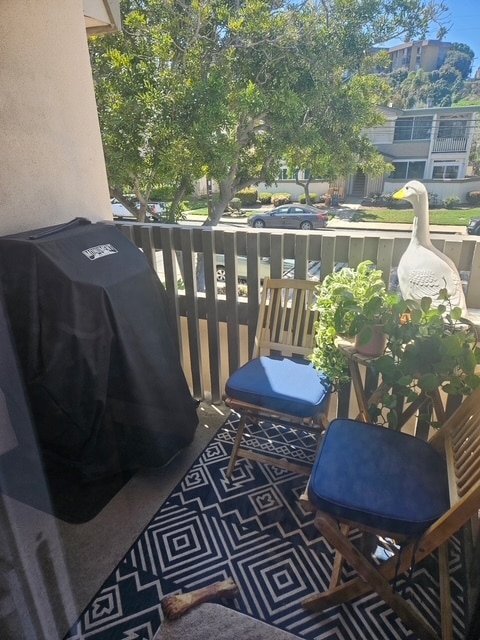 Building Photo - 3844 Groton St