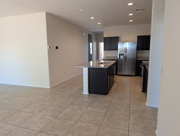Building Photo - 36488 W Barcelona Ln