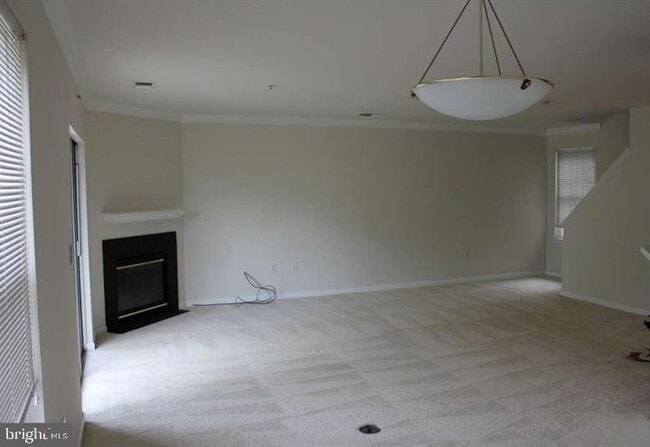 Building Photo - 12858 Fair Briar Ln