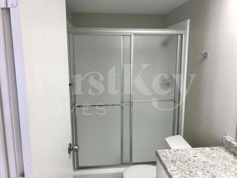 Building Photo - 7629 W Flower St