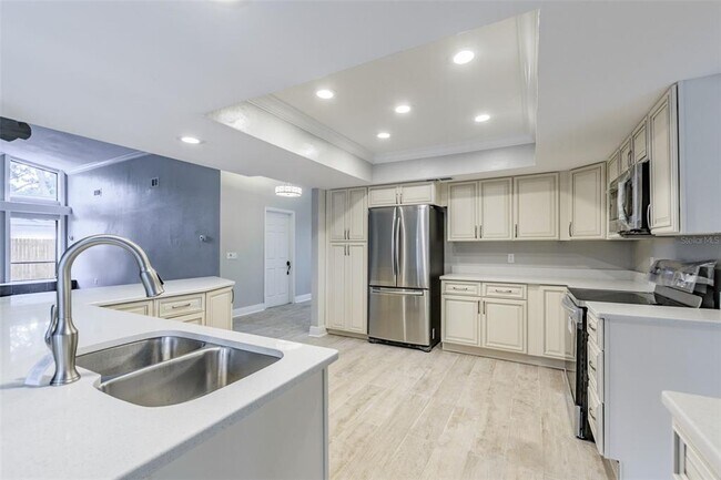 Building Photo - 2709 Herndon St