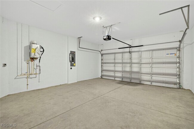 Building Photo - 14867 Anchorage Rd