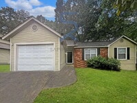 Building Photo - Move-In Special!

Move in on or before Nov...