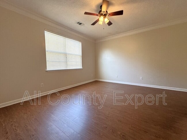 Building Photo - 383 Weatherstone Pl