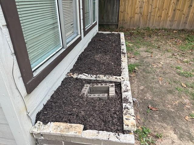 Building Photo - 15818 Oak Mountain Dr