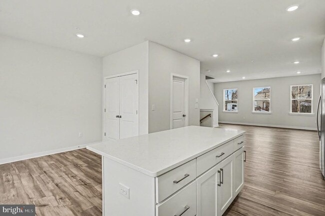 Building Photo - 1277 Fillmore St