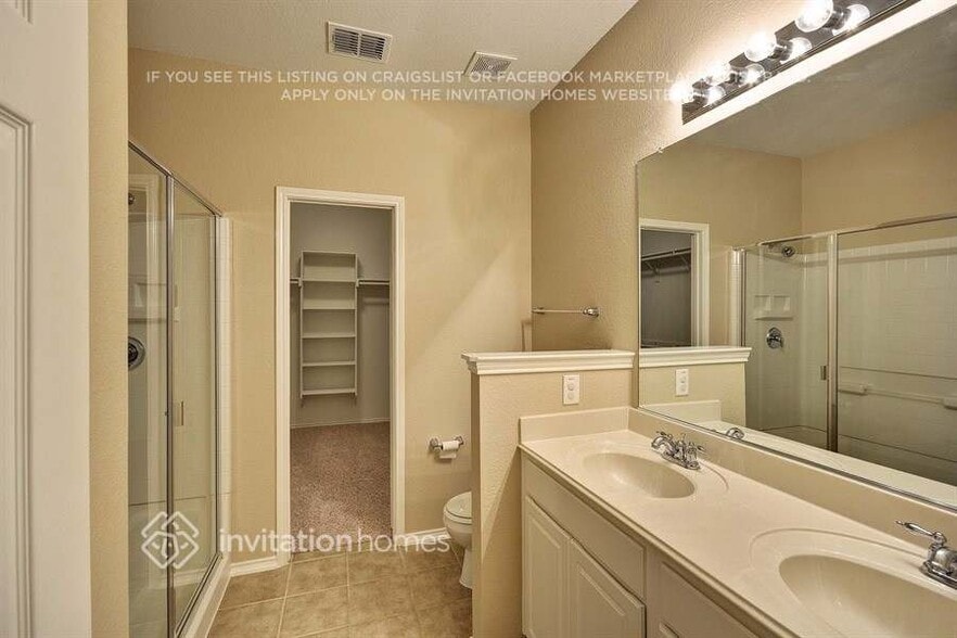 Building Photo - 12316 Coral Dr