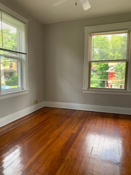 Building Photo - 287 McCormick Plz