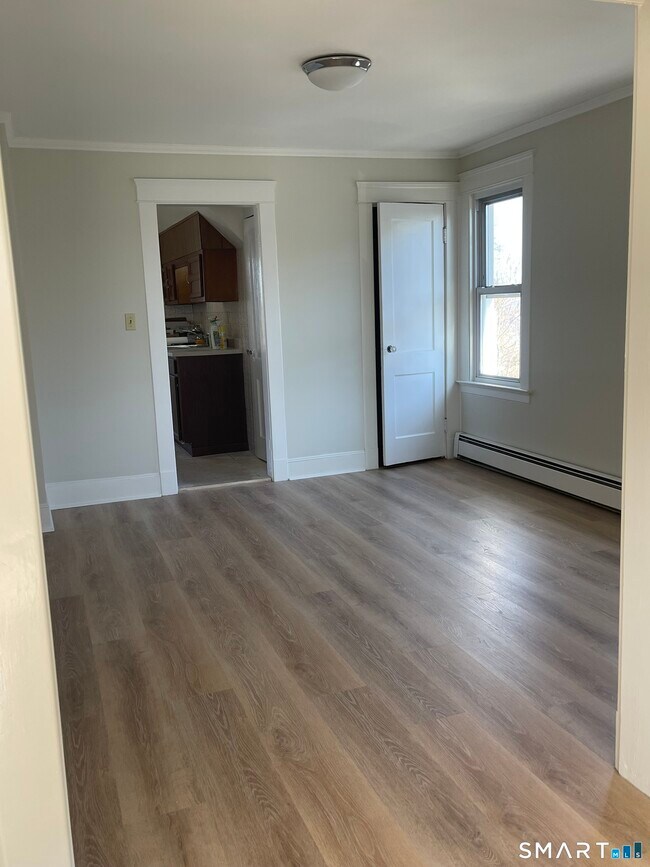 Building Photo - 75 Anderson Ave