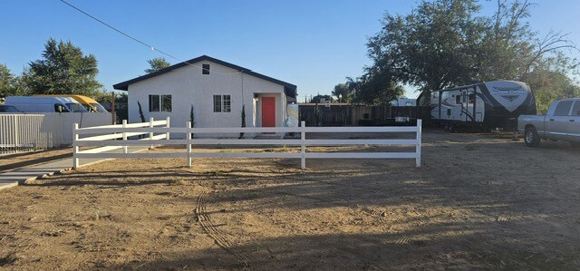 Building Photo - 114639 Lilac St