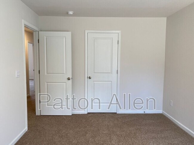 Building Photo - 45 Hamrick Dr