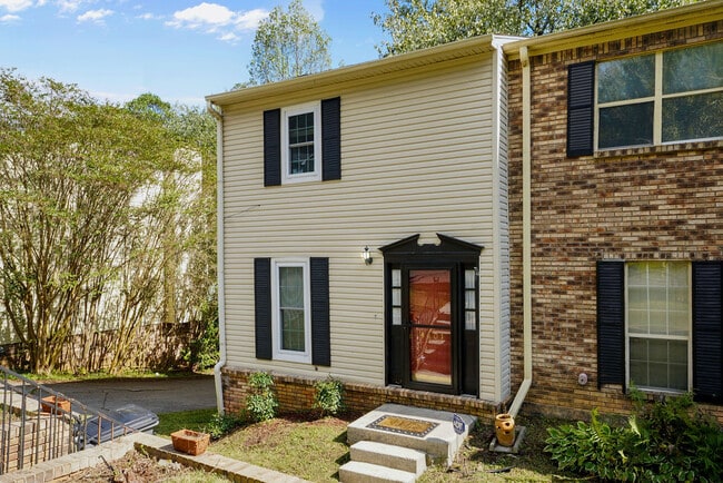 Building Photo - 4601 Little River Rd