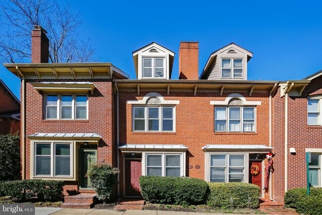 Building Photo - 510 Colecroft Ct