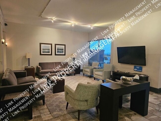 Building Photo - 1131 Stringers Ridge Rd