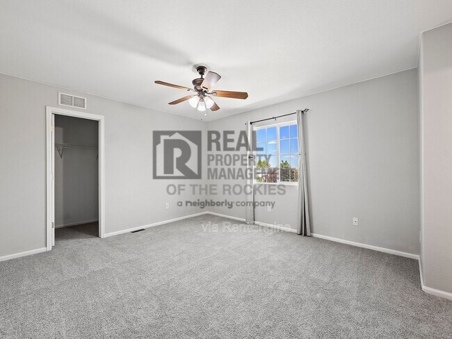 Building Photo - 6803 Brittany Dr