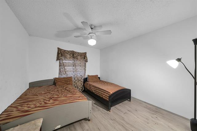 Building Photo - 6510 Oak Forest Ct
