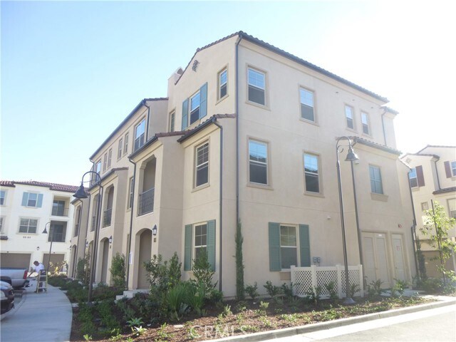 Building Photo - 50 Capricorn