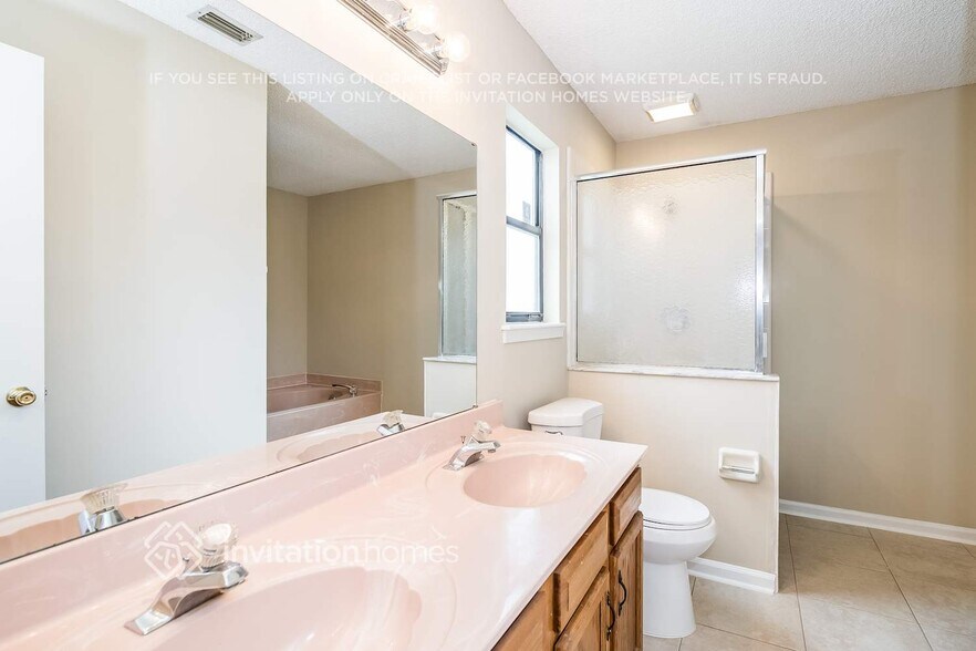 Building Photo - 409 Filmore Dr