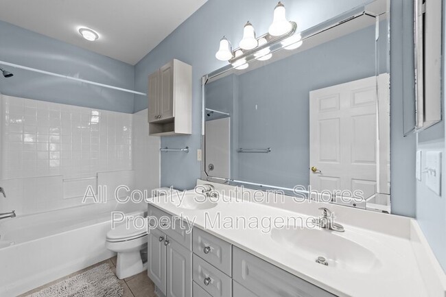 Building Photo - 4825 Luster Leaf Cir