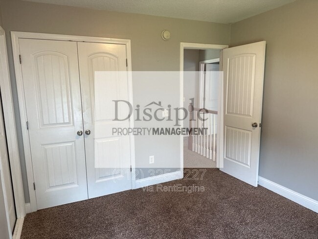 Building Photo - 387 O'Hara Dr