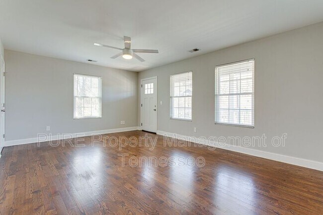 Building Photo - 1902 Bransford Ave