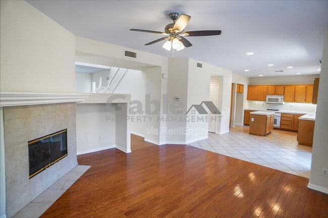Building Photo - 24322 Alyssum Pl