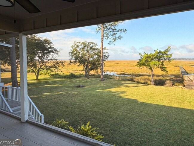 Building Photo - 292 Alexanders Ct