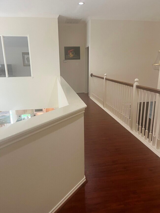 Building Photo - 308 Pinnacle Cove Ct