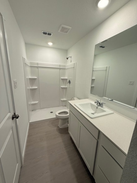 Building Photo - 12125 Steeplechase Dr