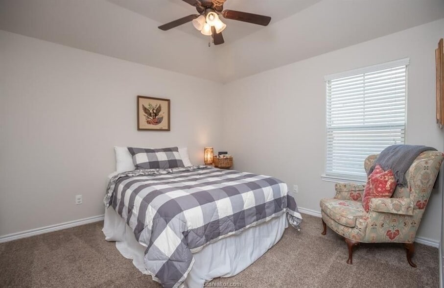 Building Photo - 2529 Kinnersley Ln