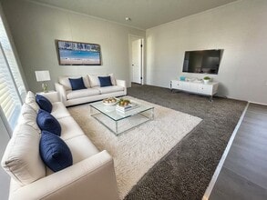 Building Photo - 15835 Marentette Dr