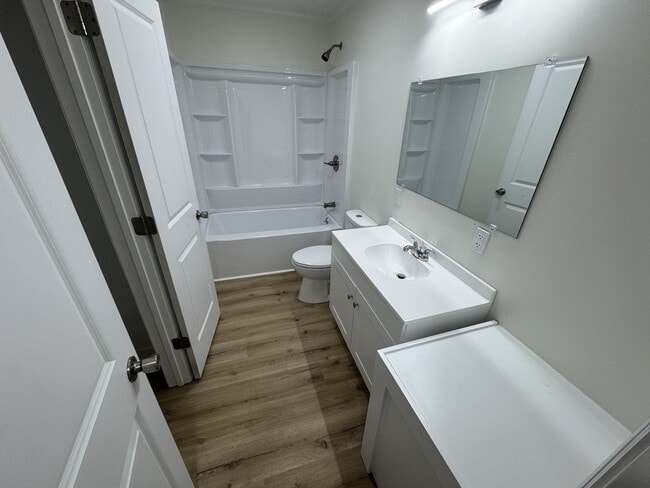 Building Photo - 5332 Hicone Rd