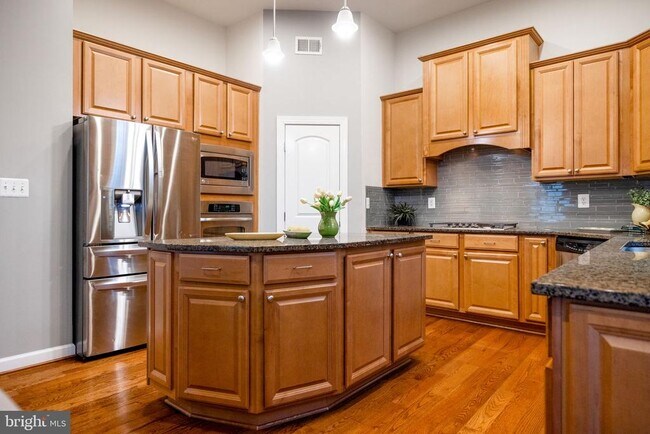 Building Photo - 8106 Angelo Way