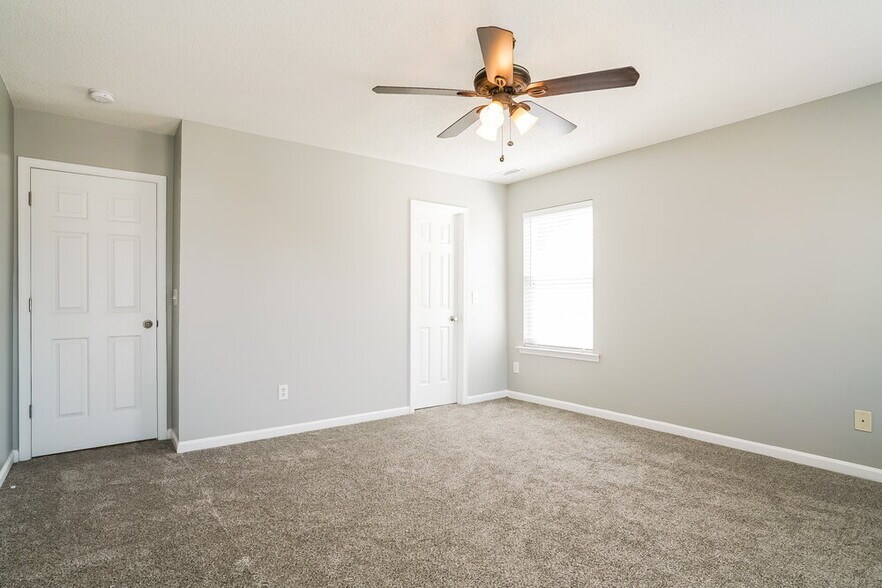 Building Photo - 8108 Inverbrass Ct