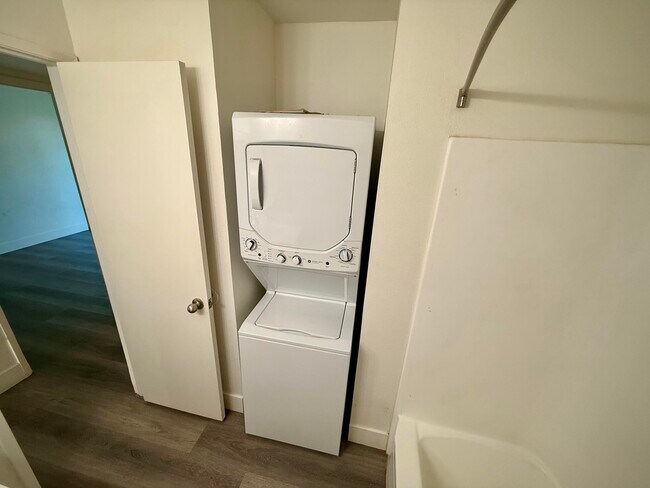 Building Photo - 82567 Ave 48 Ave