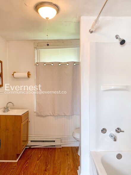 Building Photo - 1204 N 20th St