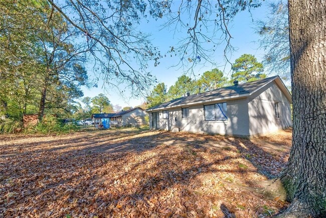 Building Photo - 160 Beeson Ave