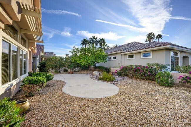 Building Photo - 38781 Brandywine Ave