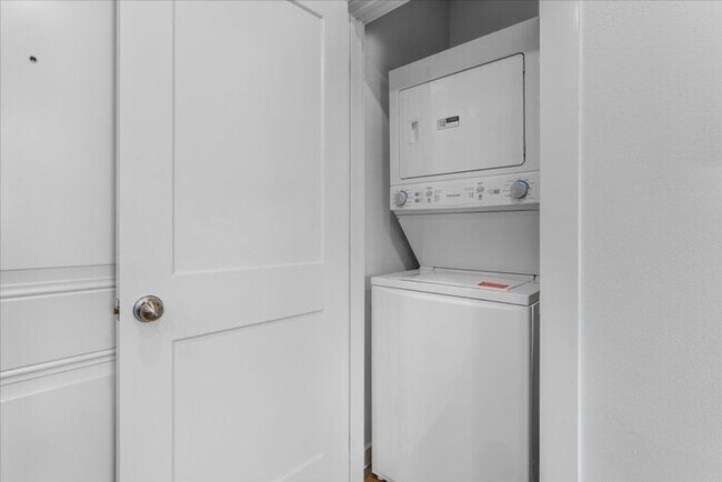 Building Photo - Step Right Up — Move In for Just $99 When You Sign by 8/31! | Brand-New 2 Bed, 2 Bath Apartments ...