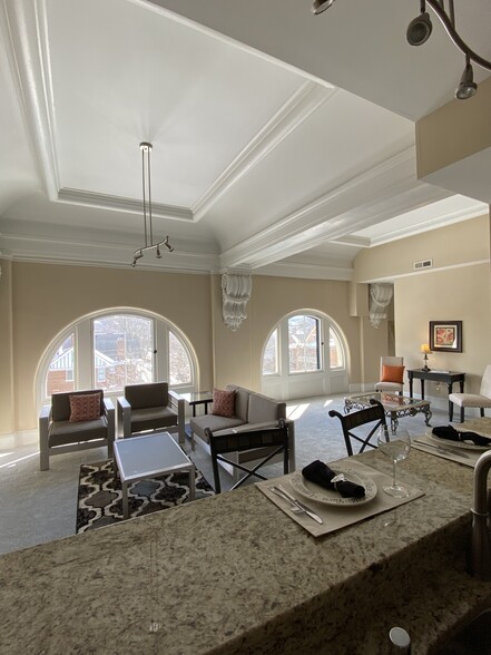 Beautiful architecture features. UNIQUE! Unit 404 - 803 E 6th St