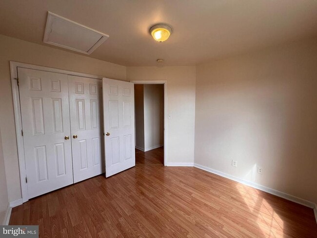 Building Photo - 222 Pony Cir