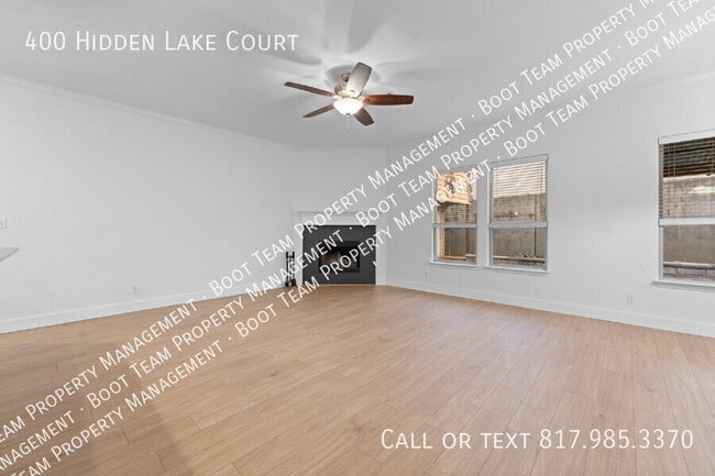 Building Photo - 400 Hidden Lake Ct